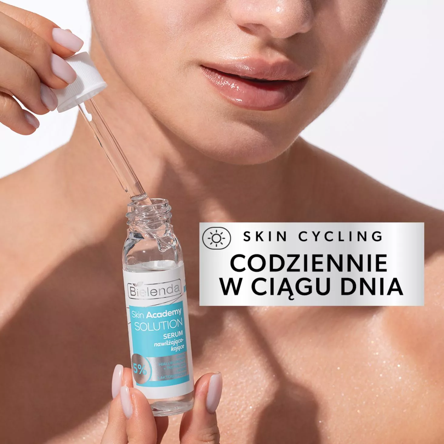 Skin Academy Solutions serum łagdzące fioletowo niebieskie Bielenda Skin Academy Solution serum z witaminą C