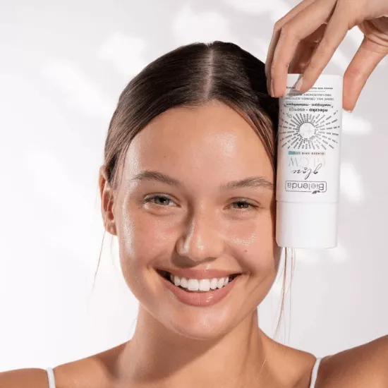 Mleczko - esencja nawilżająco rozświetlająca glazed skin effect