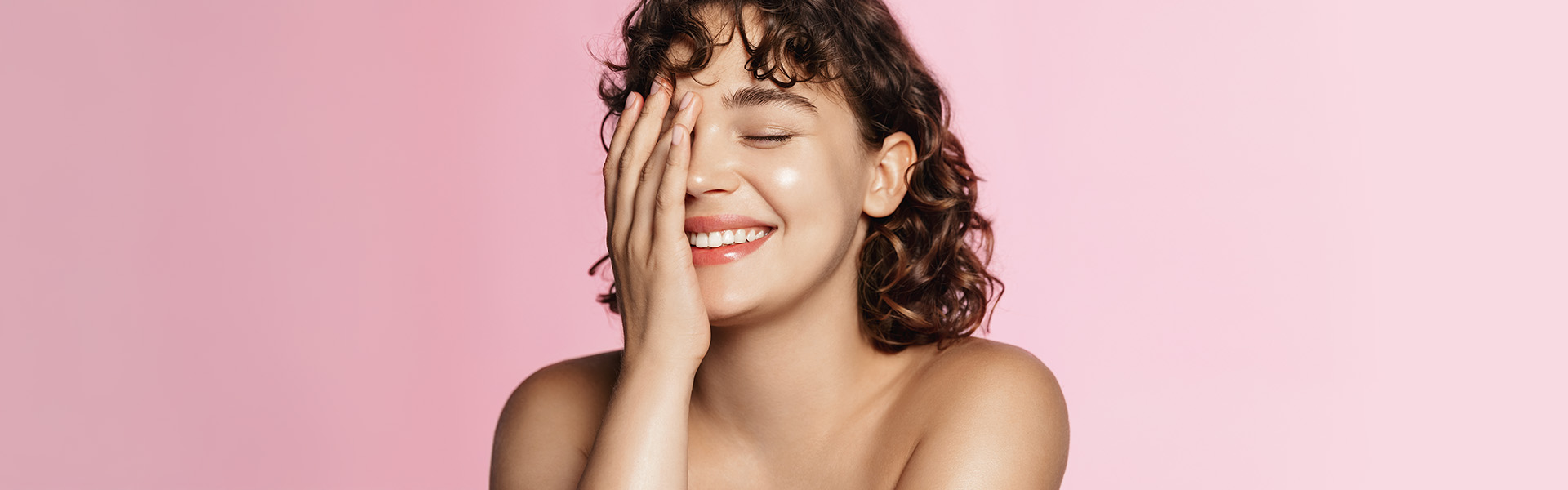 Pielęgnacja cery trądzikowej i tłustej