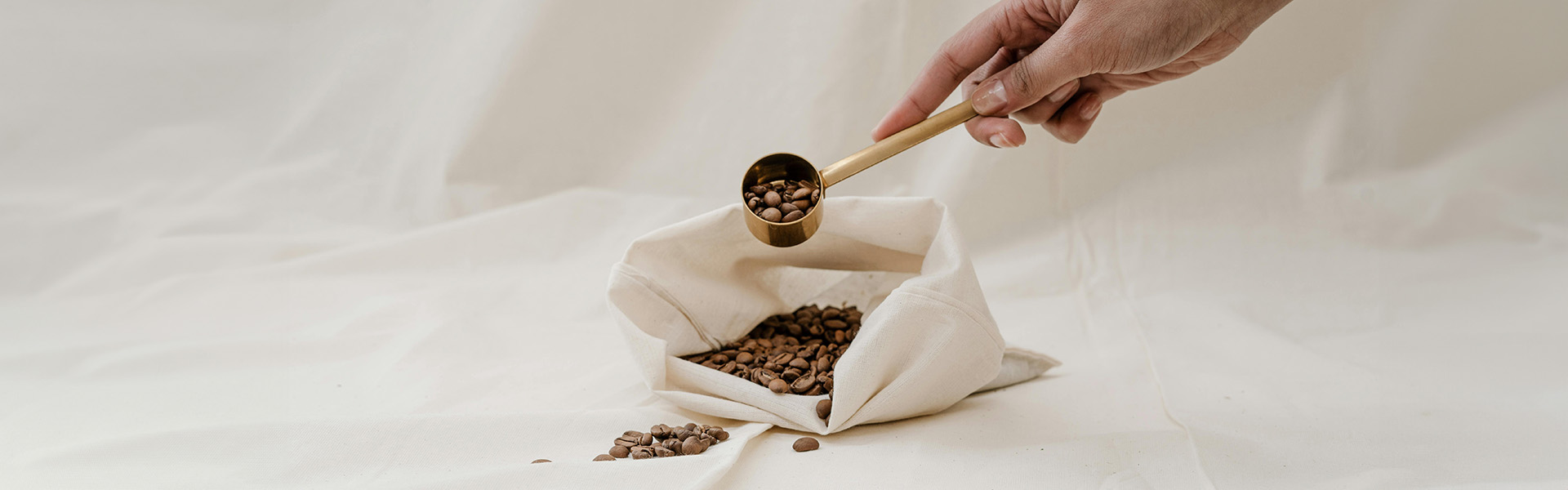 Energetyzująca pielęgnacja z dodatkiem kawy