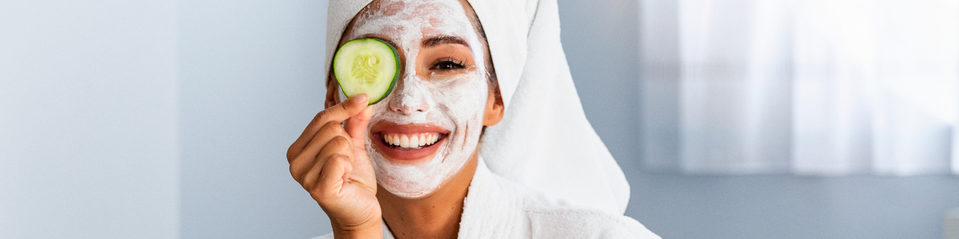 Maseczka do twarzy – jak ją wybrać i dlaczego warto stosować