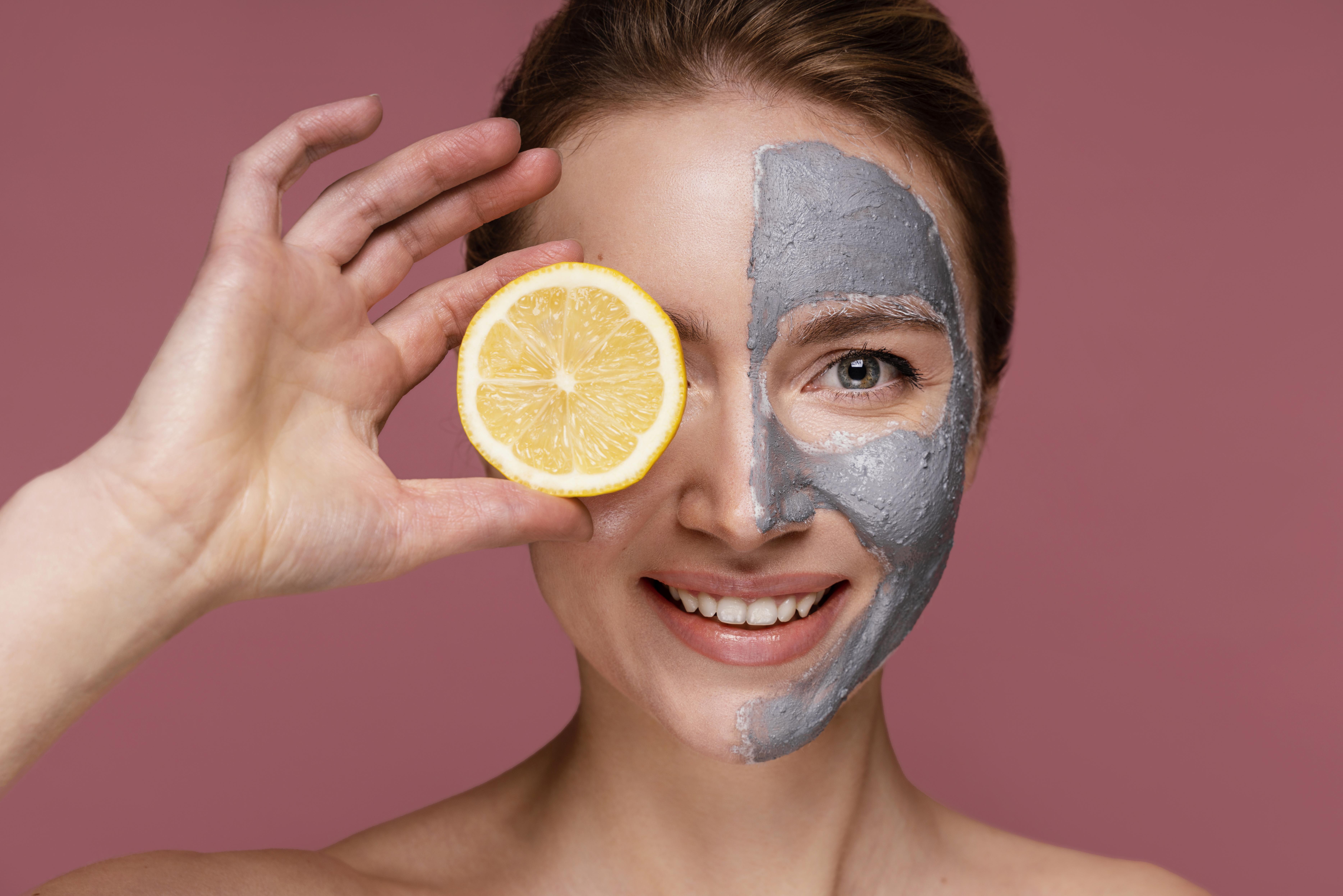 Peelingi do twarzy – rodzaje i dopasowanie do typów cery